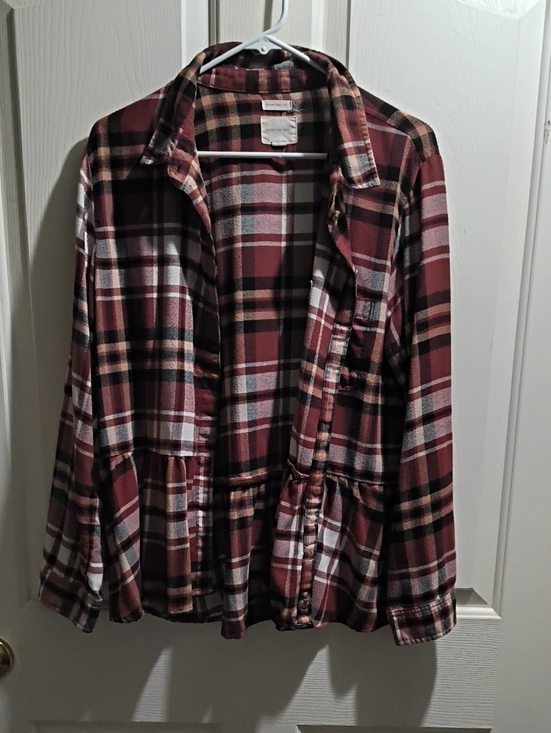 American Eagle Outfitters Tops - American Eagle Outfitters Burgundy Plaid Button-Up Top